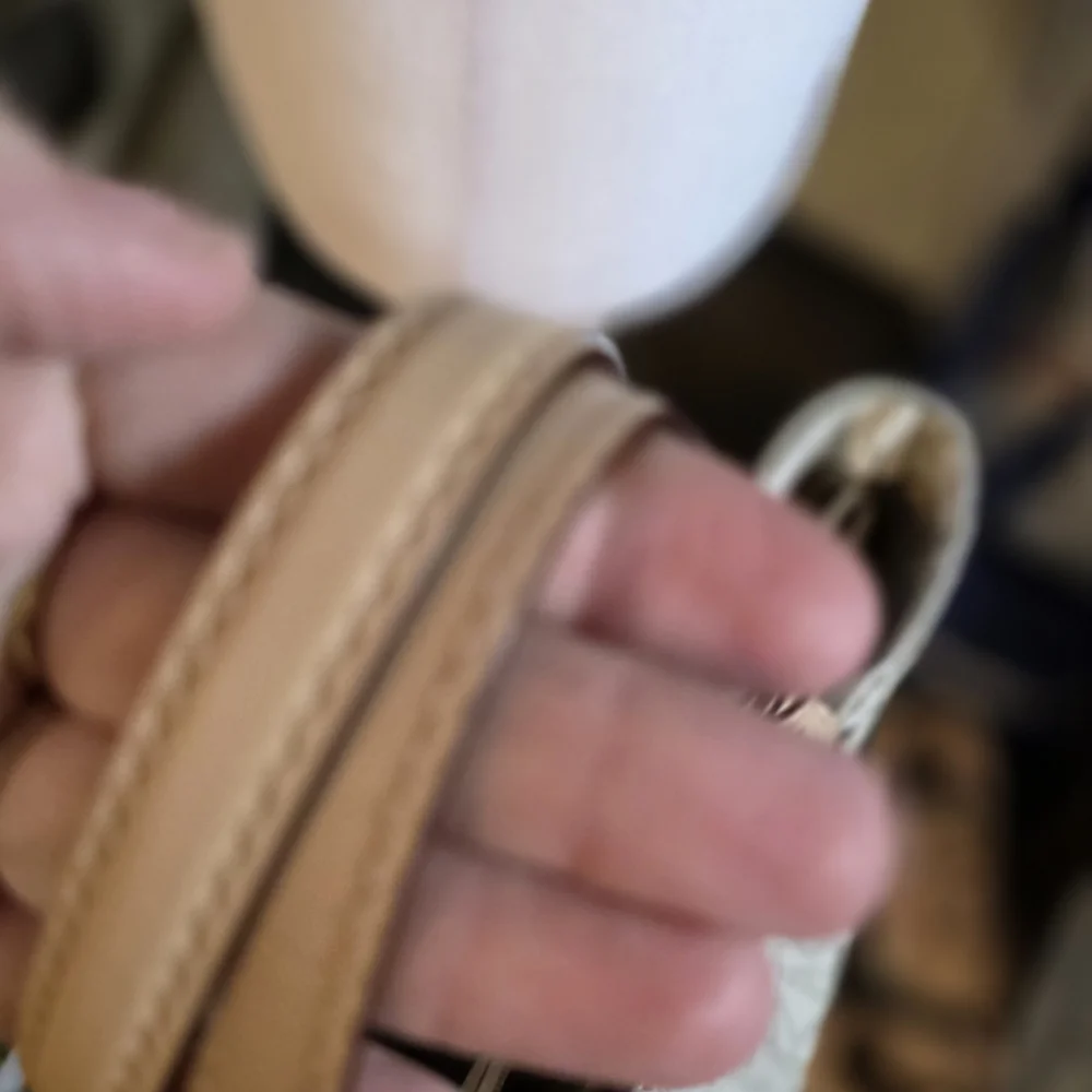 Michael Kors Beige Signature Tote Bag - Picture 3 of 6